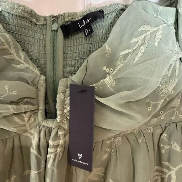 Lulus Cutest Icon Sage Green Embroidered Off-the-Shoulder Mini Dress Size Lg NWT - Picture 4 of 6